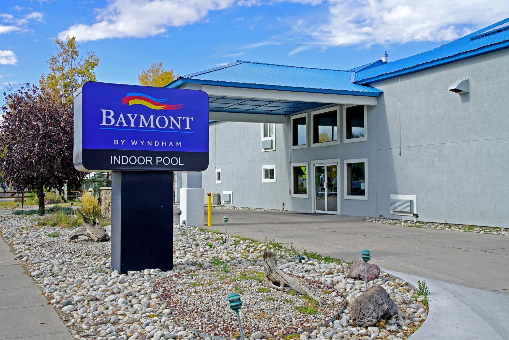 Baymont By Wyndham Monte Vista Hotell Exteriör bild